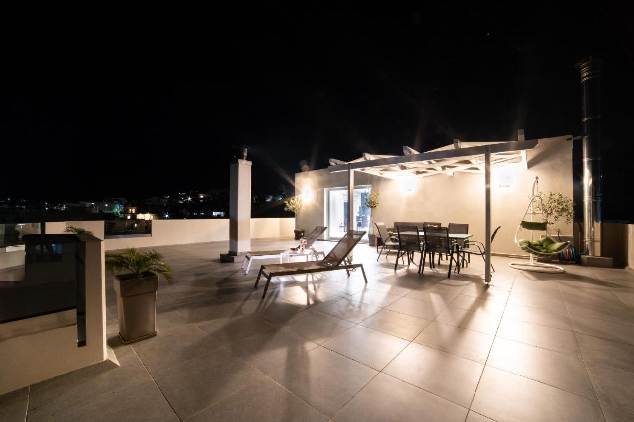 Home Sweet Home - Big Balcony With Great View Kíssamos Extérieur photo