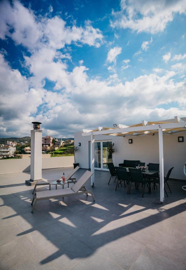 Home Sweet Home - Big Balcony With Great View Kíssamos Extérieur photo